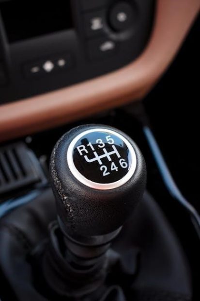 5.7 hemi manual transmission